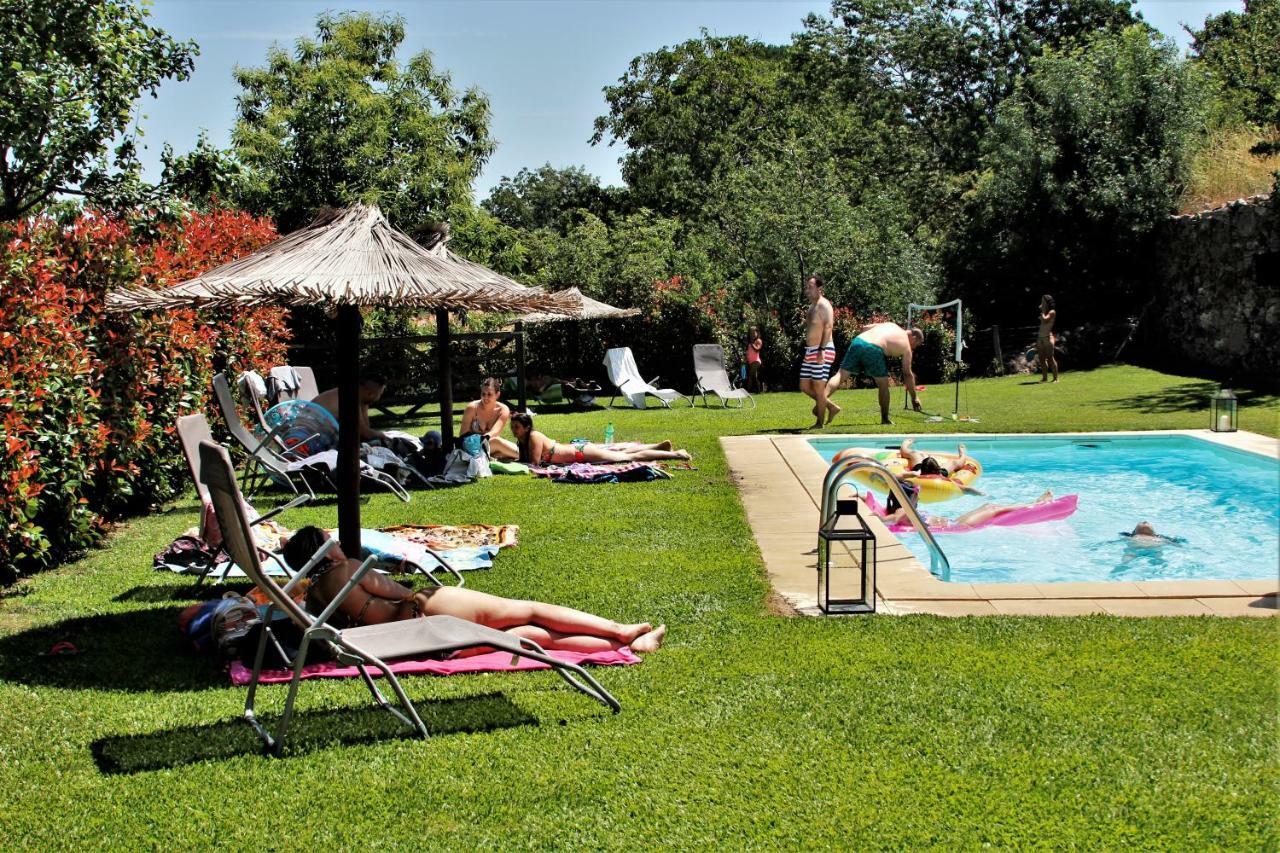 Glamping Hills Hotel Santa Comba de Rossas Exterior foto