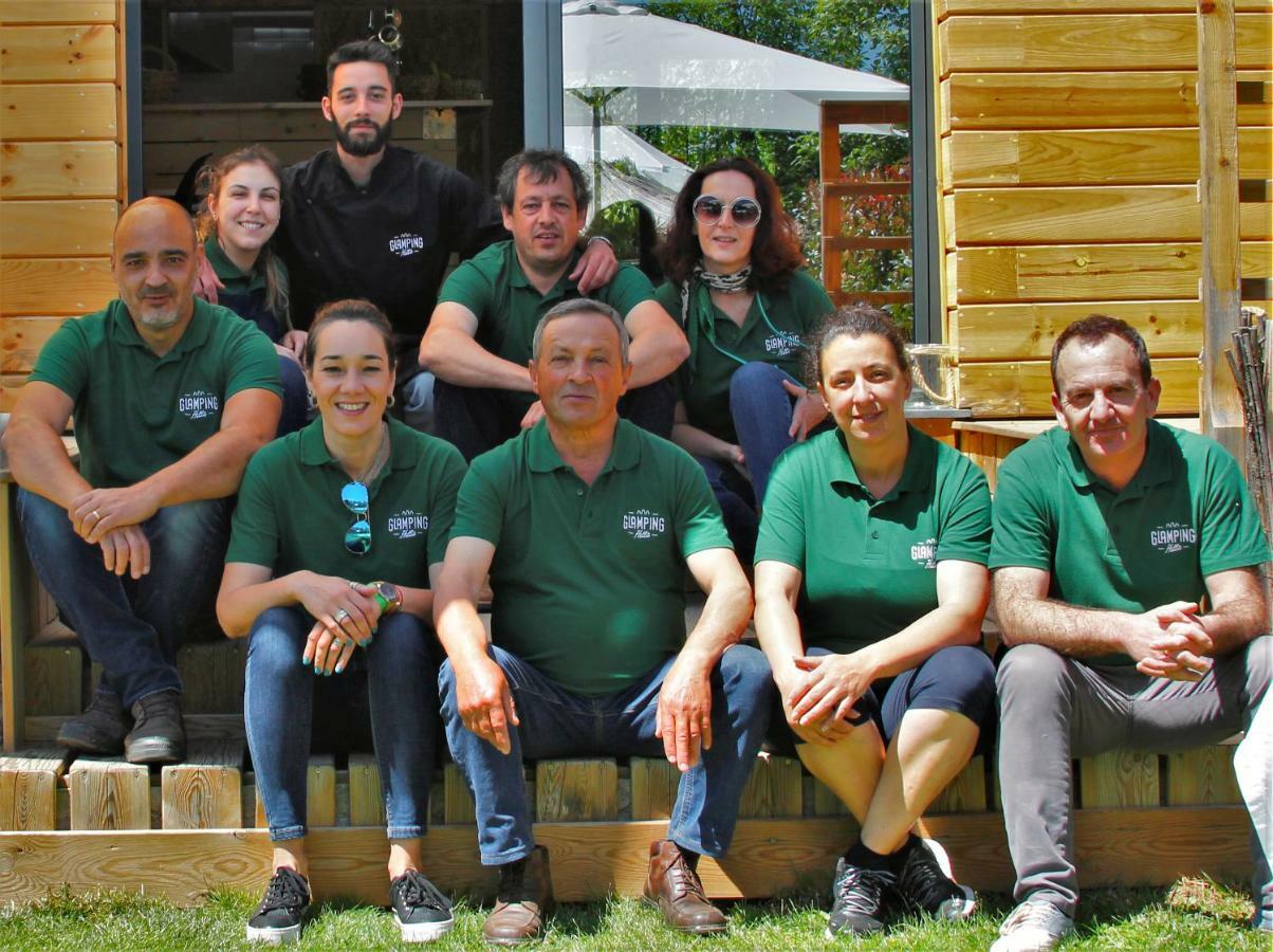 Glamping Hills Hotel Santa Comba de Rossas Exterior foto