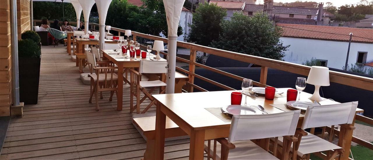 Glamping Hills Hotel Santa Comba de Rossas Exterior foto