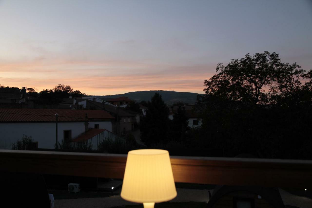 Glamping Hills Hotel Santa Comba de Rossas Exterior foto